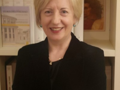 «Così nasce una lingua», l’intervista a Giovanna Frosini su come Dante inventò l’italiano