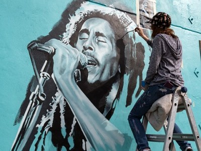 Federico Traversa: «Reggae, rasta e marijuana? Bob Marley era molto di&nbsp;più»