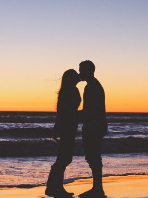 Percórzi di tentéscion: il lessico di Temptation Island, tra artificio e&nbsp;parlato-parlato